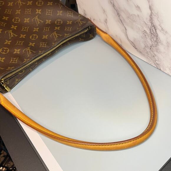 Louis Vuitton Monogram Canvas Looping GM Shoulder Bag - Picture 14 of 15
